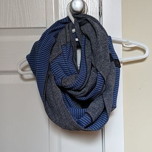 Lululemon Vinyasa scarf